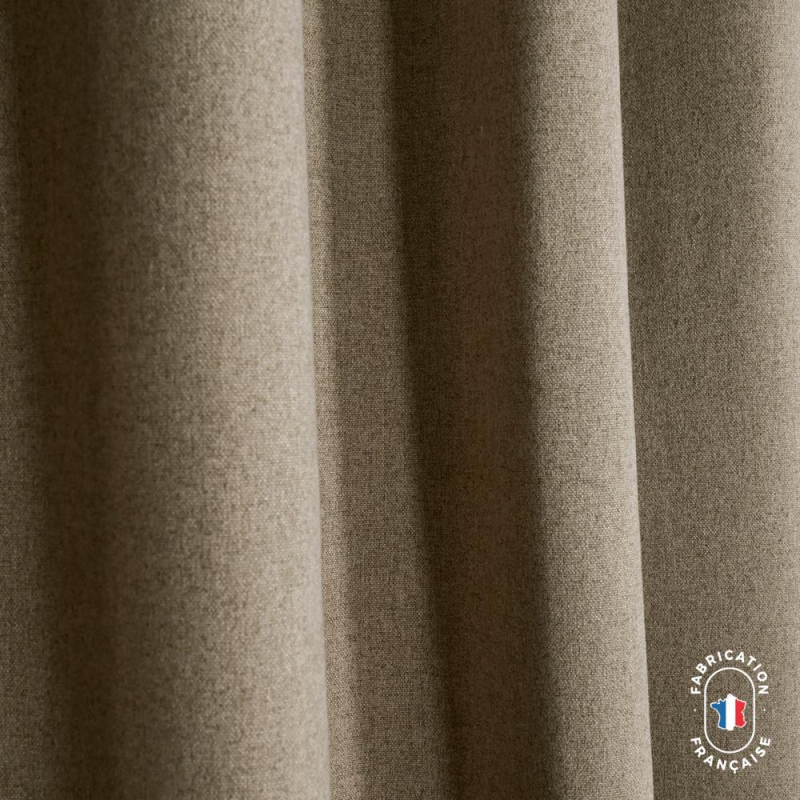 Rideau à oeillets tamisant en tissu DOLLY effet laine Col. Taupe Rideau à oeillets tamisant en tissu DOLLY effet laine Col. Taupe