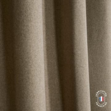 Rideau à oeillets tamisant en tissu DOLLY effet laine Col. Taupe Rideau à oeillets tamisant en tissu DOLLY effet laine Col. Taupe