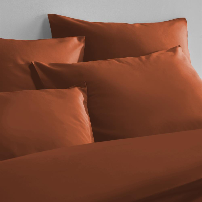 Lot de 2 taies d’oreiller Hestia satin de coton uni caramel 50x75 cm
