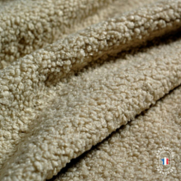 Chemin de lit en tissu mouton