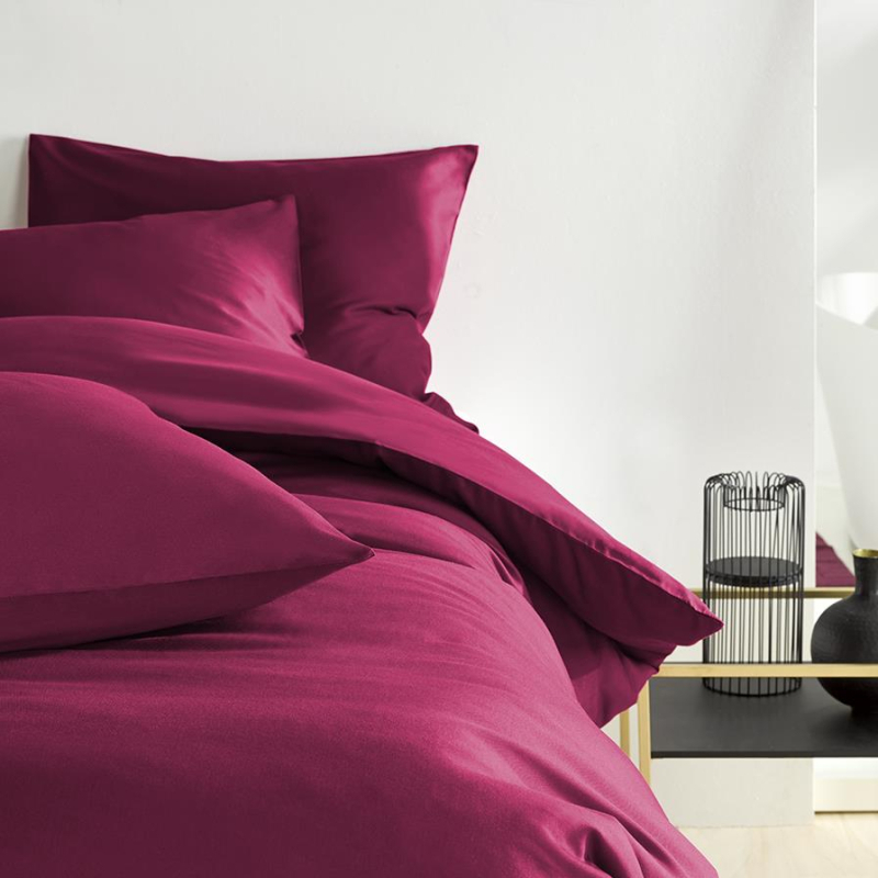 zoom Housse de couette Hestia en satin de coton uni beet red