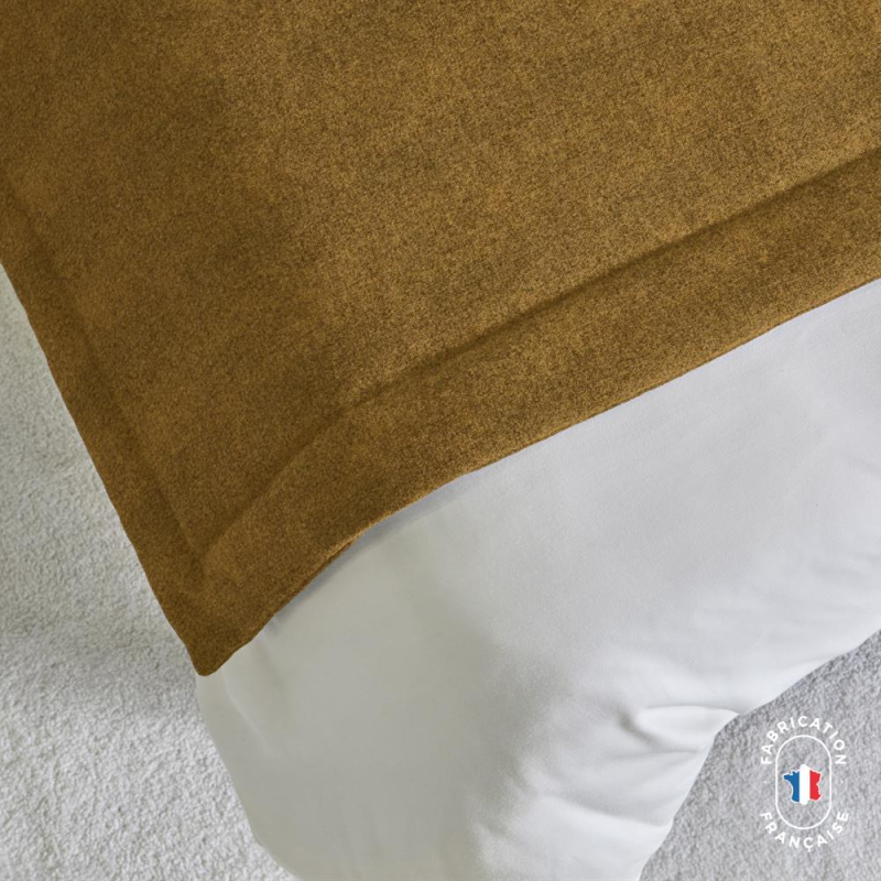 Chemin de lit en tissu mouton