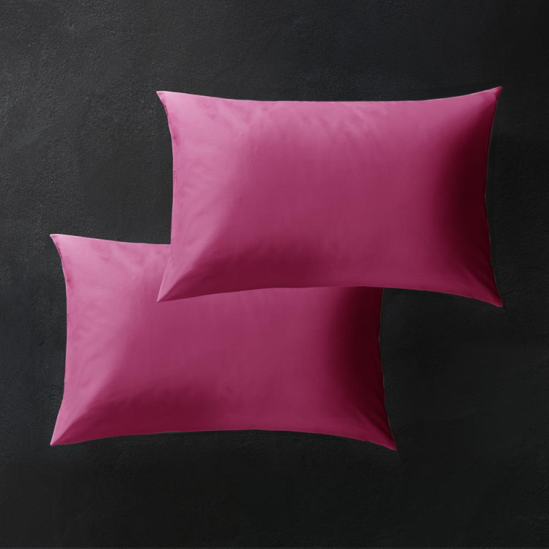 Taie d'oreiller Hestia en satin de coton uni beet red 50x75 cm