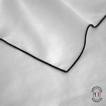 Nappe en lin avec bourdon noir VENTOUX 180x180 cm