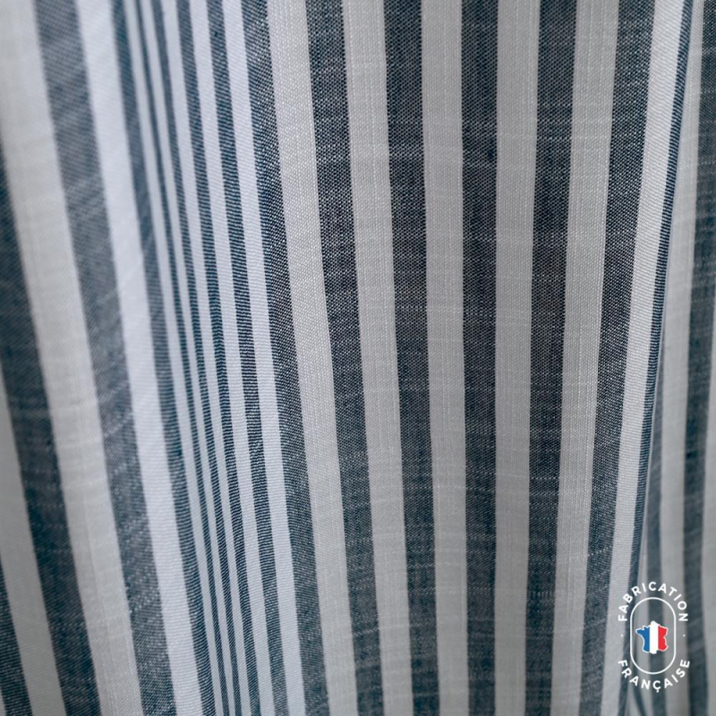 Rideau à oeillets tamisant en tissu HOURTIN effet lin à rayures