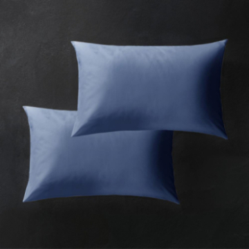 Taie d'oreiller Hestia en satin de coton uni bleu indigo 50x75 cm