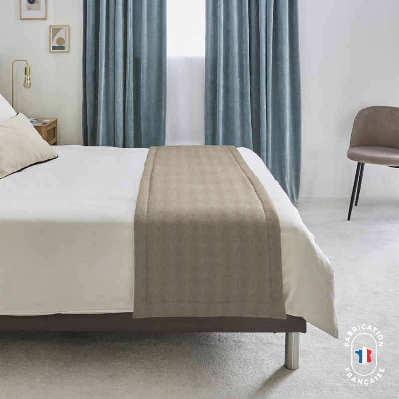 Chemin de lit en velours texturé