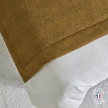 Chemin de lit en tissu mouton