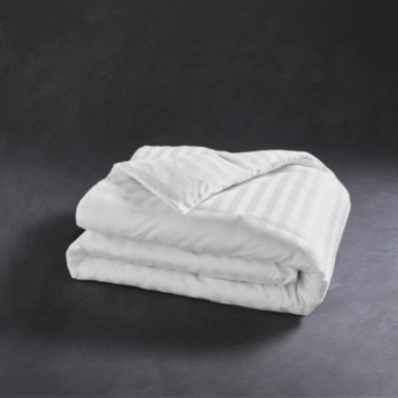 2583108RTL hdc daphne blanc 140x200 cm pliée