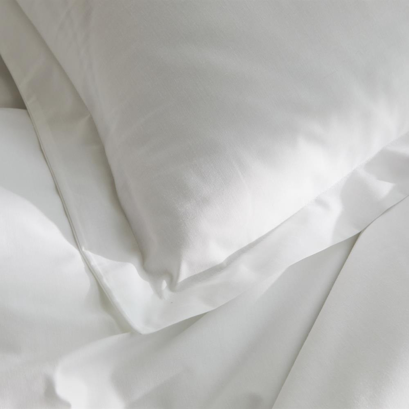 2 taies blanches 50x75 cm percale de coton Hemera zoom