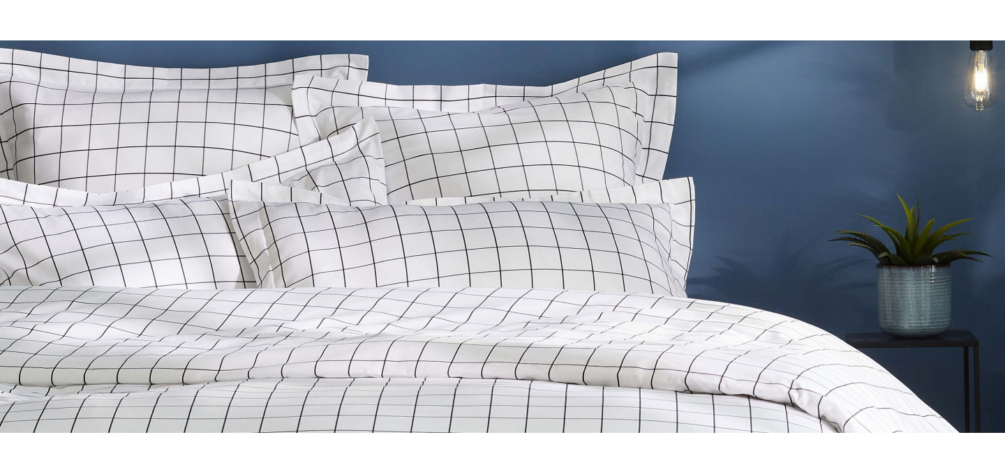 Parures de lit blanches – Maison Denantes