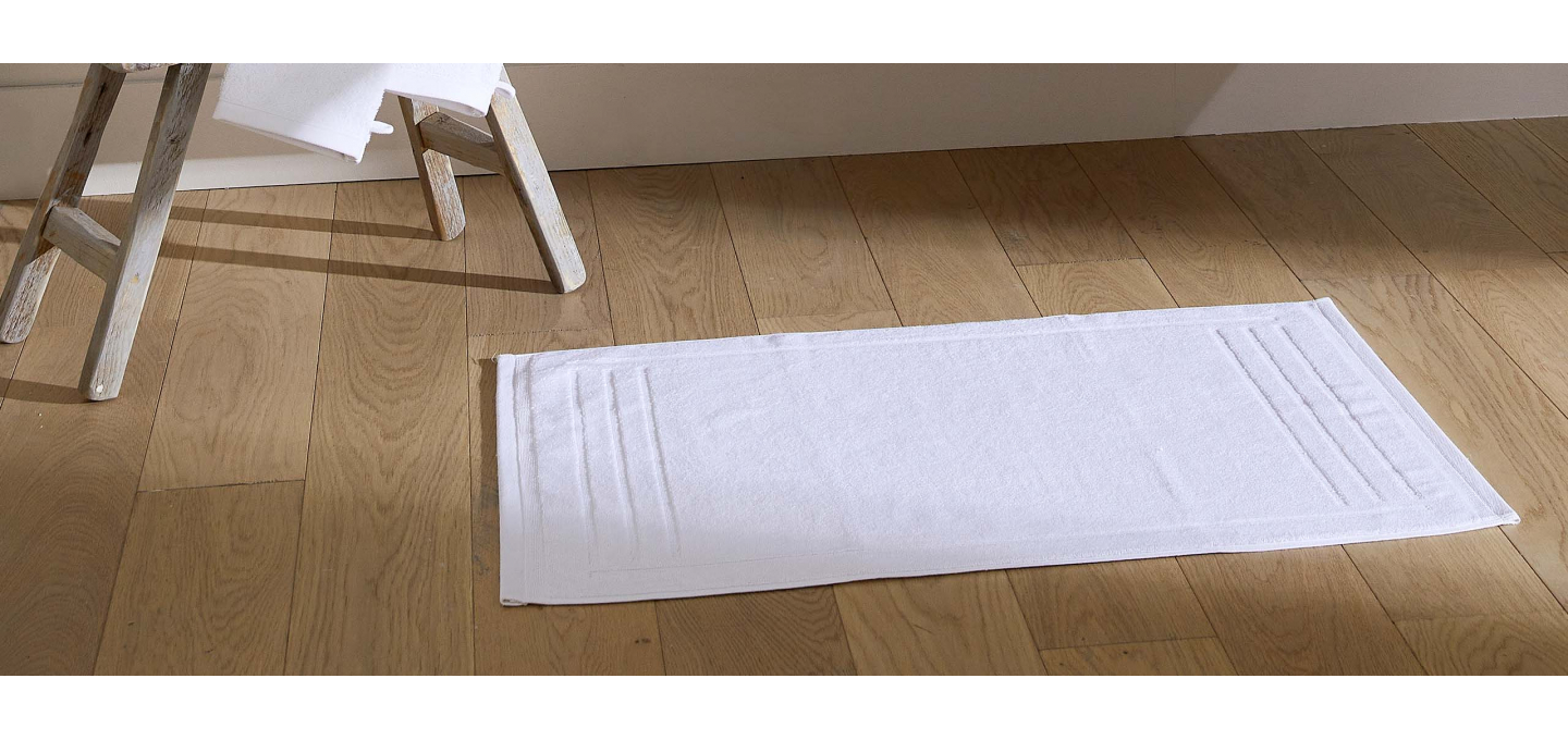 Tapis de salle de bain – Maison Denantes